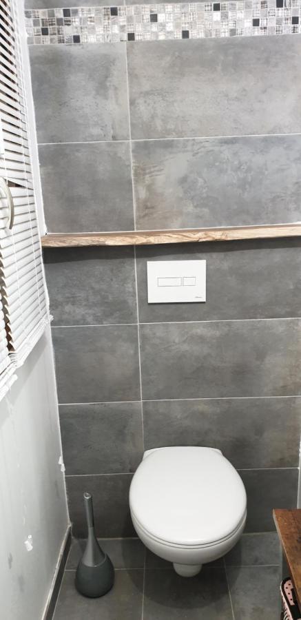 Charmant Petit Studio Proche Depart Gr20 كالينزانا المظهر الخارجي الصورة