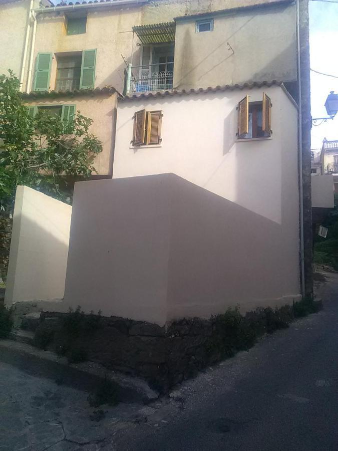 Charmant Petit Studio Proche Depart Gr20 كالينزانا المظهر الخارجي الصورة