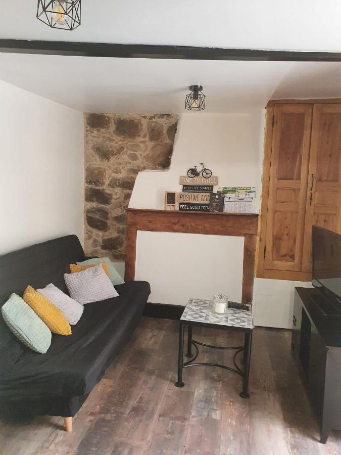 Charmant Petit Studio Proche Depart Gr20 كالينزانا المظهر الخارجي الصورة