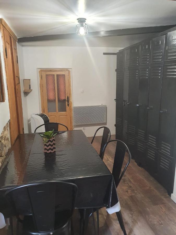 Charmant Petit Studio Proche Depart Gr20 كالينزانا المظهر الخارجي الصورة